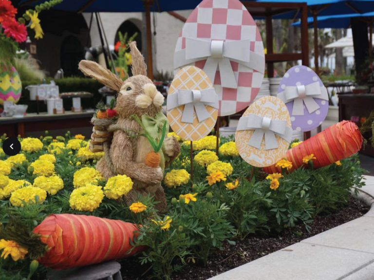 Easter rabbit outdoor display