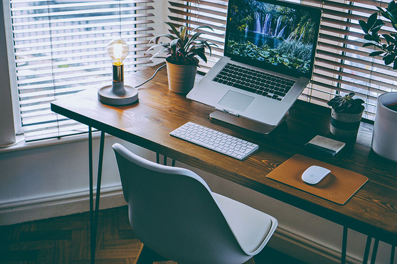 Feng Shui Desk Image