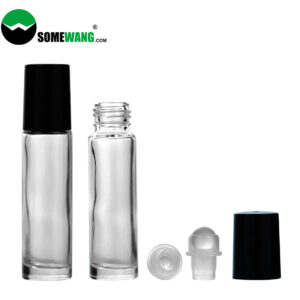 İki adet 10 ml'lik Cam Roll-on Şişe (D20mm), biri açık, kapak, rulo top ve tıpa görünüyor. Siyah kapaklar ve sızdırmaz tasarıma sahiptir. Logo: SOMEWANG.COM.