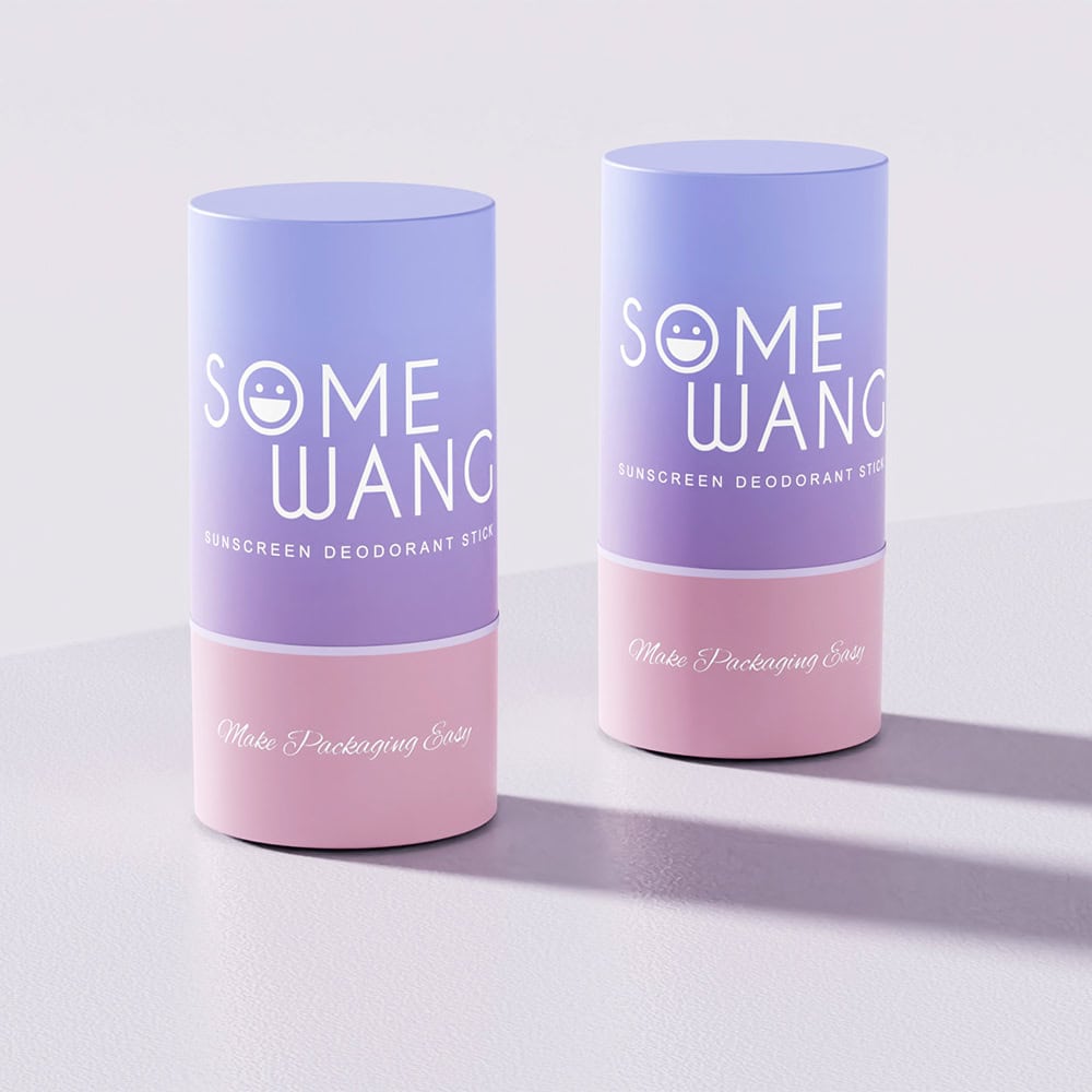 "Some Wang" etiketli iki pastel silindirik deodorant, şık mor-pembe tonlarındaki deodorant tasarımıyla şıklık ve 30 ml kapasite sunuyor.