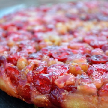 Cranberry Pie aka Nantucket Pie is a memorable (and easy) Christmas or Thanksgiving dessert!