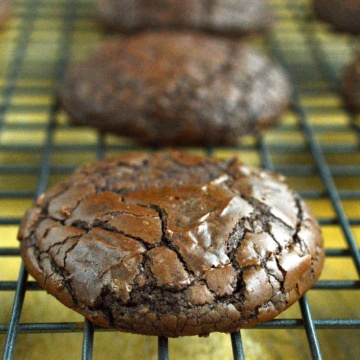 Brownie Cookie Recipe. Image or brownie cookies