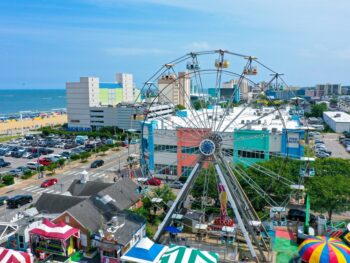 downtown park during a weekend in virginia beach itinerary