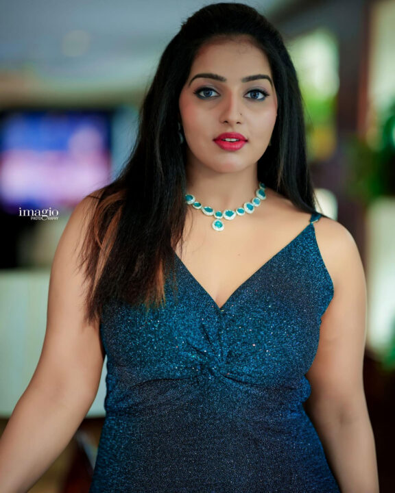 Malavika Menon sizzles in bodycon gown