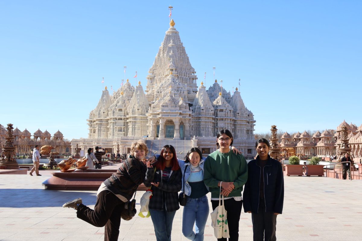 Terrific temple: Students from new Asian American Studies class pose for a picture in front of BAPS Swaminarayan Akshardham, a Hindu temple located in Robbinsville, New Jersey. They visited the temple on Nov. 13 to learn about the history and culture of India and Hindusim. 
