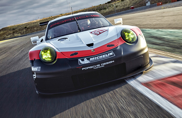 Inside the New Mid-Engined Porsche 911 RSR – Sportscar365