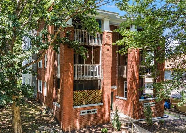 Property at 1610-1612 W 38th St, Kansas City, MO 64111, 12 beds, 6 baths