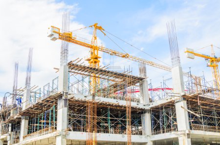 Foto de Torre de construcción de grúa - Imagen libre de derechos