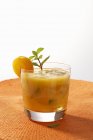 Apricot mojito cocktail — Stock Photo