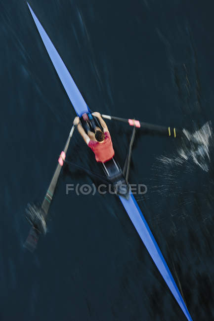 View from above of single scull crew racer, Lake Union, Seattle, Washington, USA. — Stock Photo