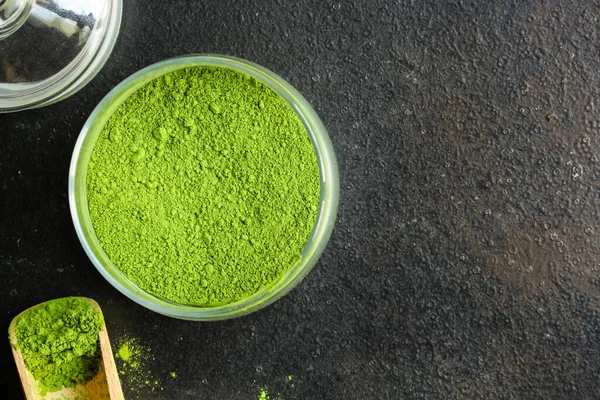 matcha green powder close up