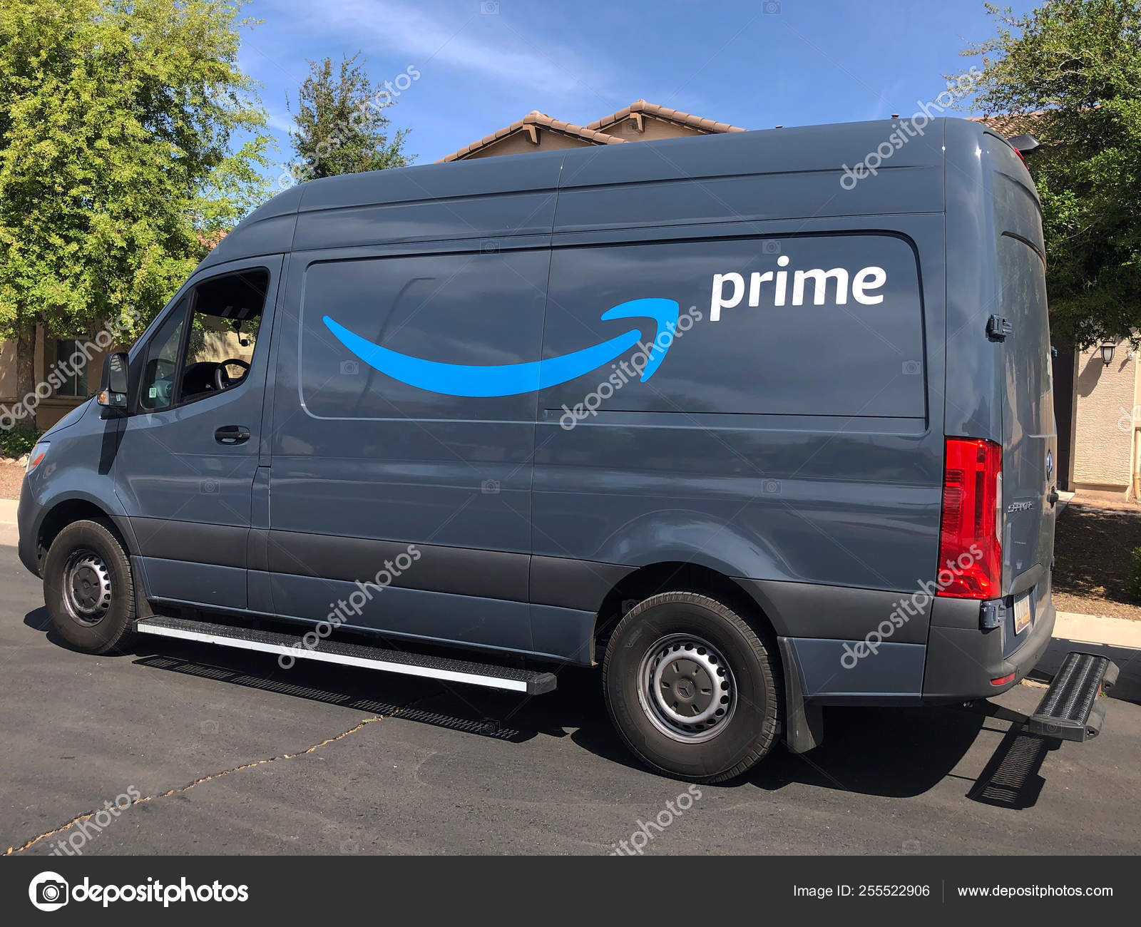 Amazon Prime Delivery Truck Amazon Com Inc American Multinational Technology Stock Editorial Photo C Proshooter