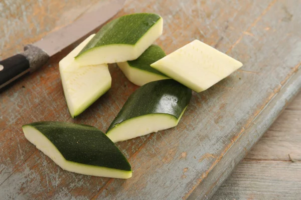 courgette diamond cut on the table