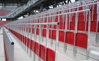 England: Safe standing in Premier League and Championship from 2021?