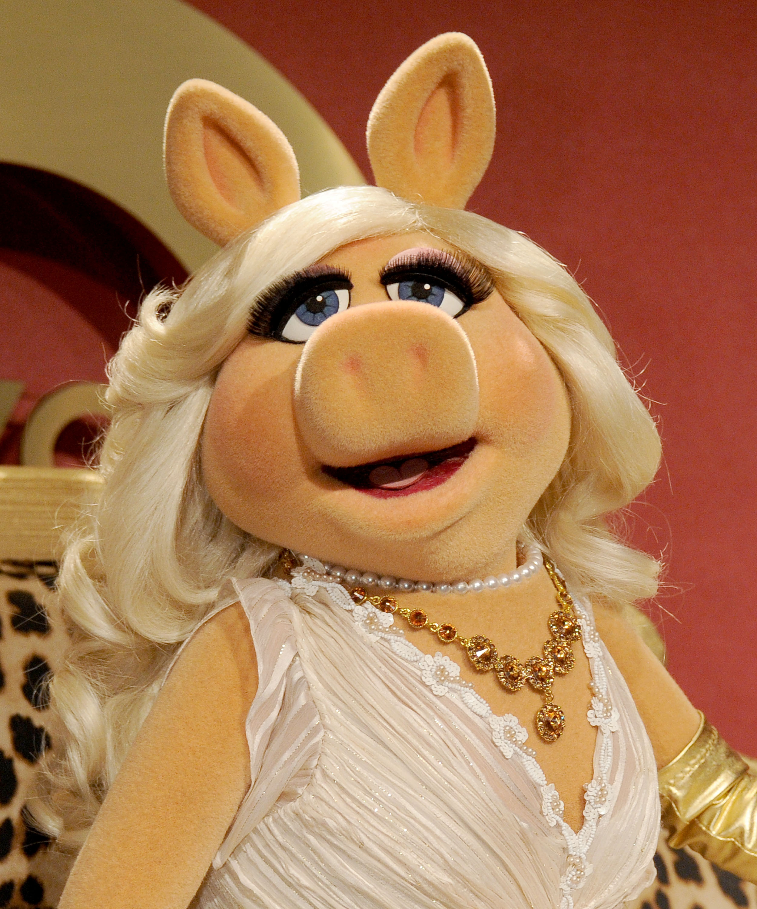 miss piggy makeup