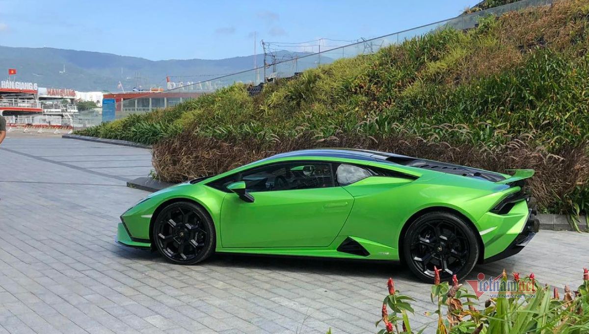 Siêu xe Lamborghini Huracan Tecnica đầu tiên về Việt Nam, giá trên ...