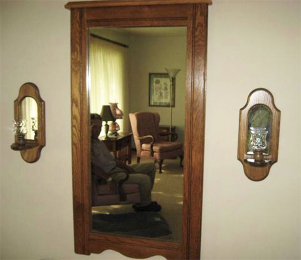 Funny People Sell Mirrors