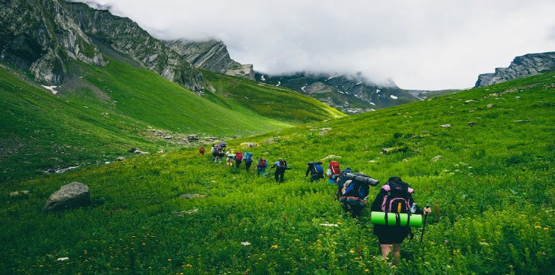 13 Tips Mendaki Gunung untuk Pemula, Jangan Disepelekan, ya!