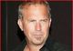 Kevin Costner, spion printre mafioţi