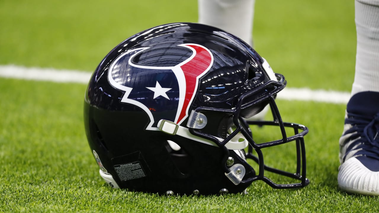 The Texans made several roster moves ahead of their game with New England.