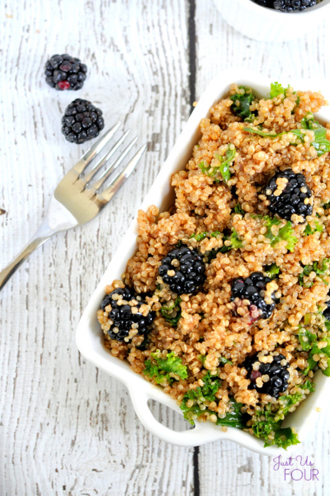 Blackberry Kale Quinoa Salad 