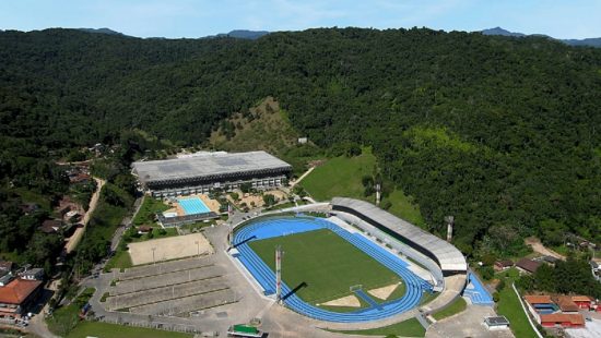 BEC e Metropolitano poderão jogar série B do campeonato Catarinense em Blumenau