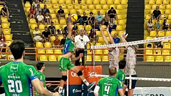 Joinville Vôlei vence o Neurologia Ativa e sobe para a oitava colocação na Superliga