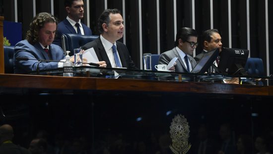 AO VIVO: Acompanhe a votação à presidência do Senado