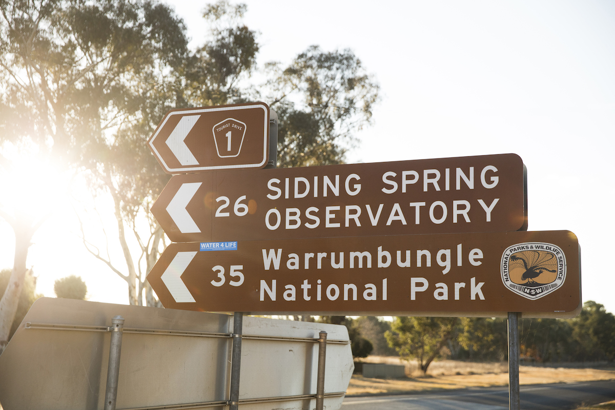 Warrumbungle sign posts