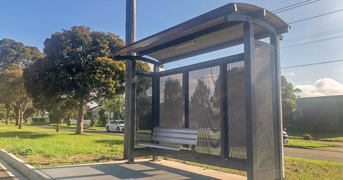 City to continue bus shelter program - Geelong Times