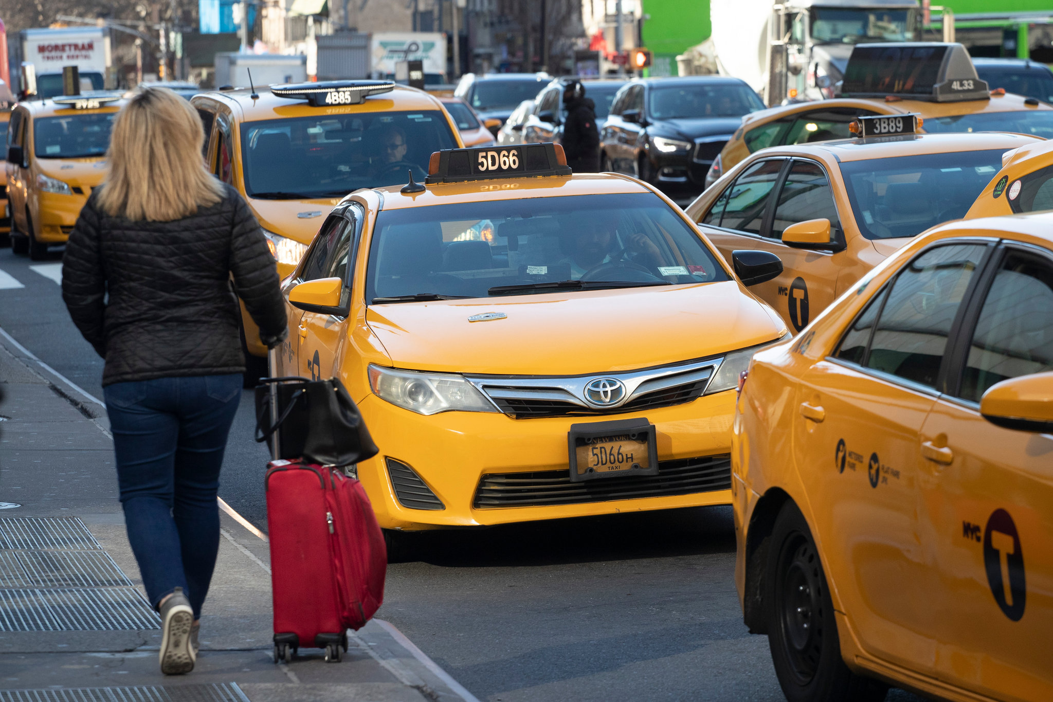 New York Attorney General Accuses N Y C Of Fraud Over Taxi Crisis The New York Times