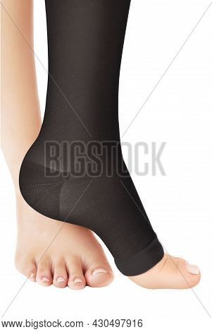 Compression Hosiery. Medical Compression Stockings And Tights For Varicose Veins And Venouse Therapy