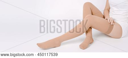 Compression Hosiery. Medical Compression Stockings And Tights For Varicose Veins And Venouse Therapy