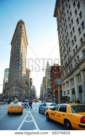 NEW YORK CITY - 7 december: Flat Iron gebouw, beschouwd als een van de eerste wolkenkrabbers ooit gebouwd,