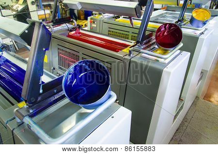 offset printing press and ink pot