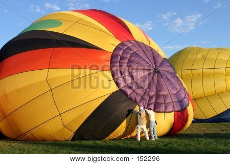 Hot Air Balloon - Preparing For Flight