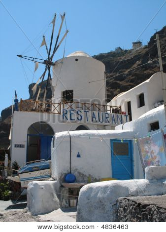 Korfu na Santorini