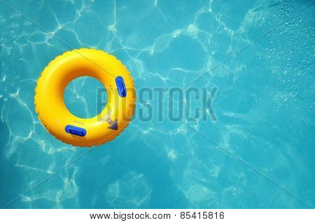 Pool Float, Ring