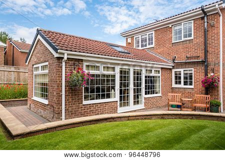 Modern Sunroom External