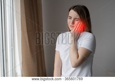 Woman Toothache, Pain, Hurt And Injured, Tooth, Teeth