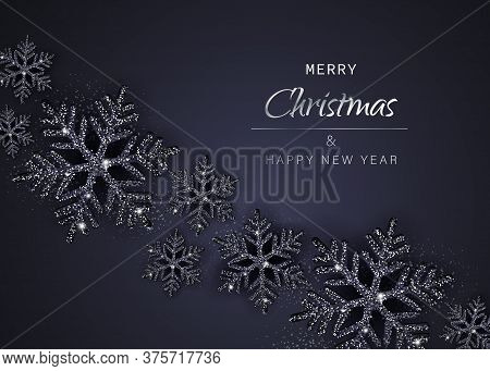 Elegant Christmas Background with Shining Gold Snowflakes. Christmas. Christmas Vector. Christmas Background. Merry Christmas Vector. Merry Christmas banner. Christmas illustrations. Merry Christmas Holidays. Merry Christmas and Happy New Year Vector Back