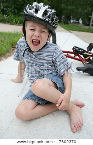 Boy hurt after falling off his bicycle