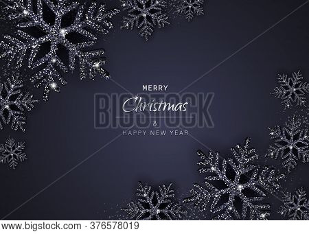 Elegant Christmas Background with Shining Gold Snowflakes. Christmas. Christmas Vector. Christmas Background. Merry Christmas Vector. Merry Christmas banner. Christmas illustrations. Merry Christmas Holidays. Merry Christmas and Happy New Year Vector Back