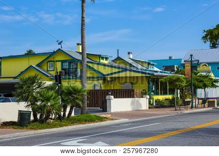 Siesta Key, Usa - May 11, 2018: The Beach Hotel Or Resort At Siesta Key At Florida, Usa