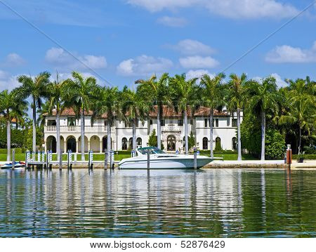 Midday View At Ocean Drive In Miami Beach With Art Deco Architecture