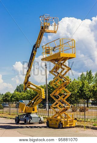 Scissor Lift And Articulated Boom Lift