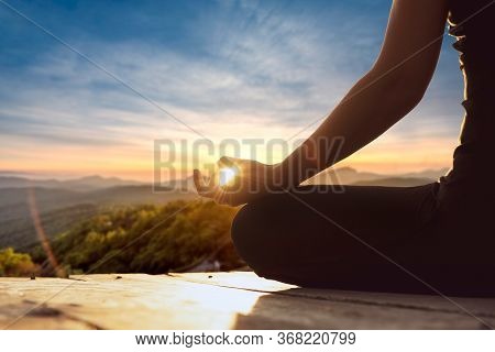 Yoga Woman, Meditation, Yoga Poses.close Up Of Female In Lotus Position Meditating In The Mountains.