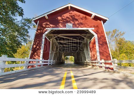 Shimanek ponte coperto In Oregon