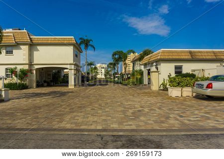 Siesta Key, Usa - May 11, 2018: The Beach Hotel Or Siesta Beach Resort And Suites At Siesta Key At F