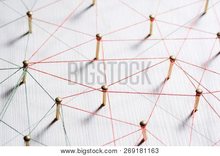 Linking Entities. Network, Networking, Social Media, Internet Communication Abstract. A Small Networ